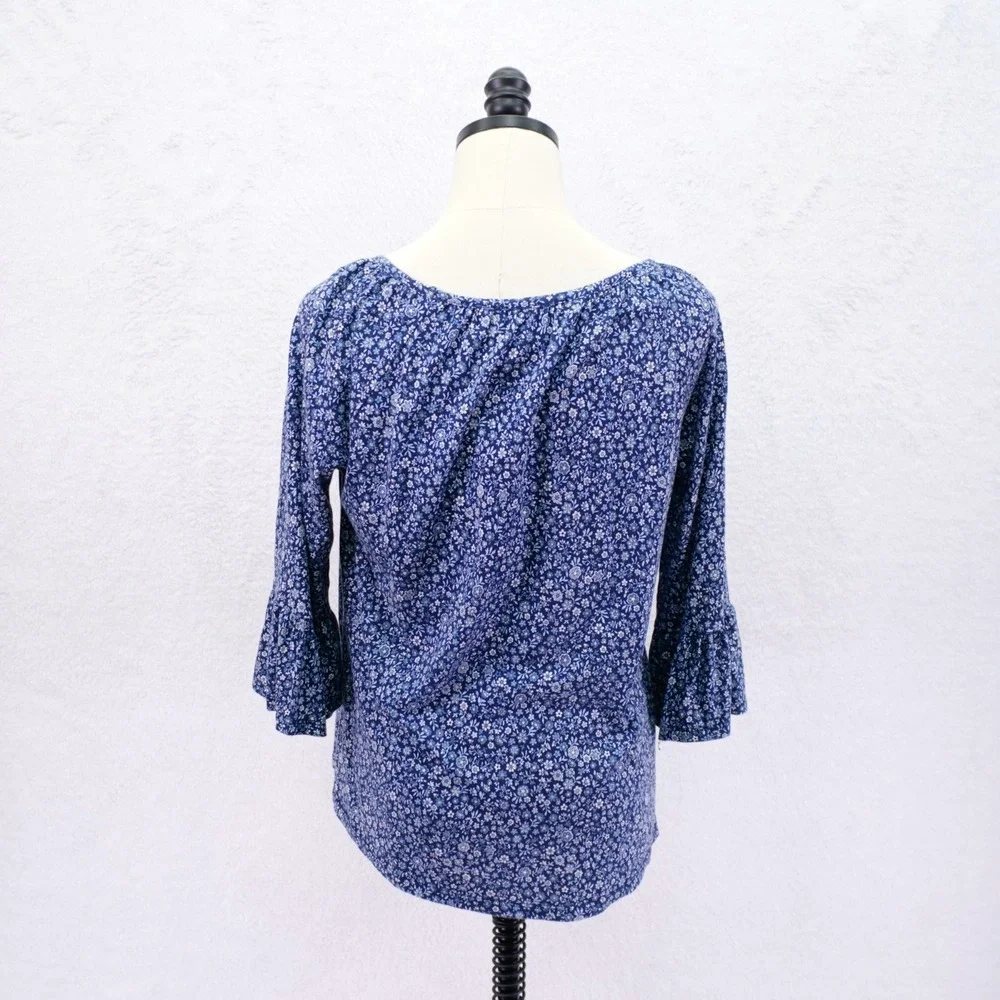 Michael Kors Blue Floral Round Neck Medium‎ 3/4 Flutter Sleeve Blouse